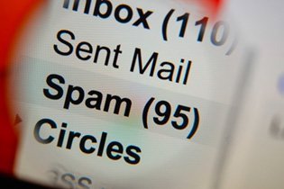 Spam traps and 12 tips about deliverability